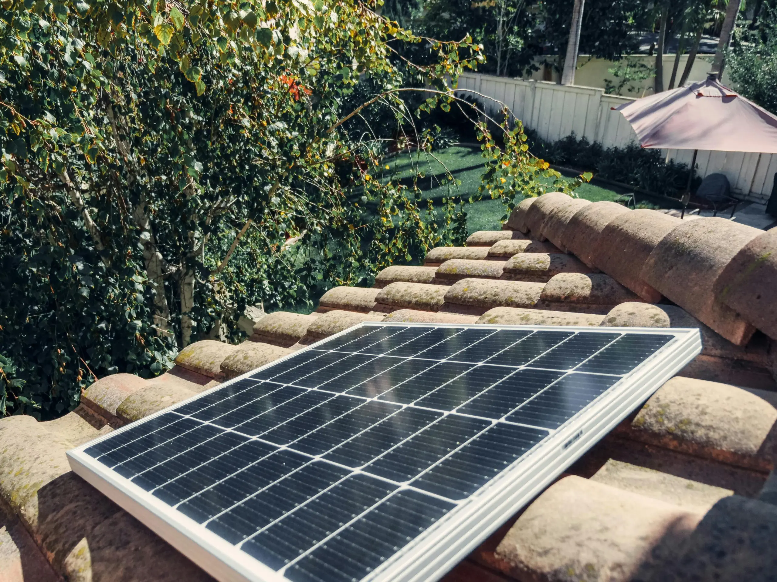 Irish Home Energy Upgrades Increase by 2%, ALDI's €5 Million Solar Retrofit, Green Horizons Magazine